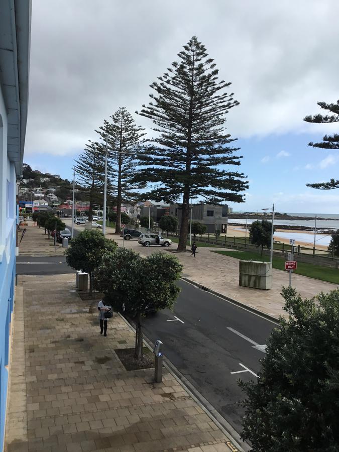 Beach Hotel Burnie Exterior foto