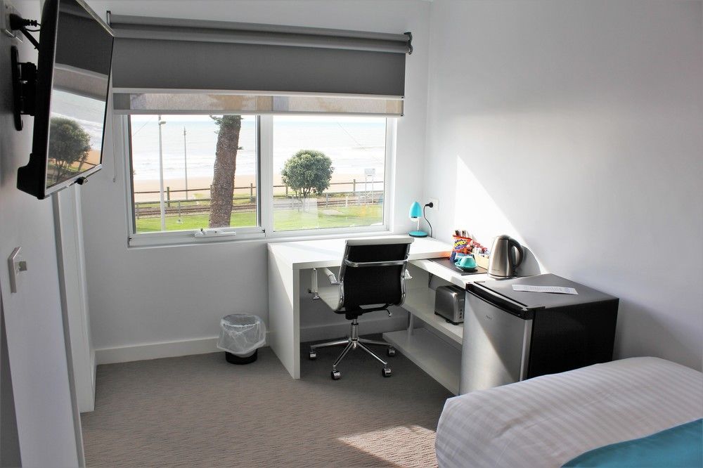 Beach Hotel Burnie Exterior foto