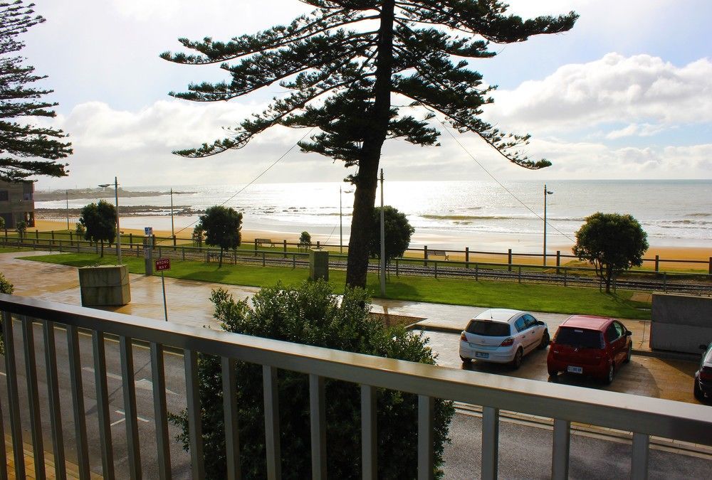 Beach Hotel Burnie Exterior foto